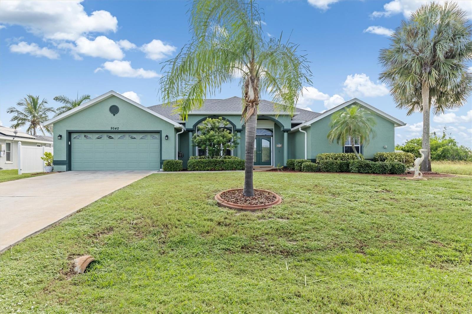 Image 5 of 65 For 9540 Galaxie Circle