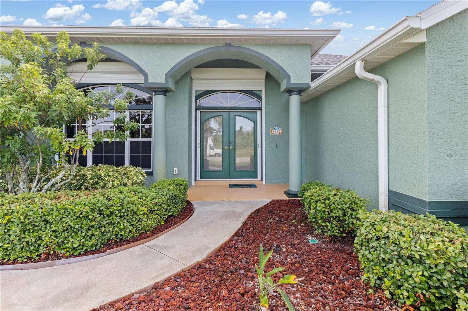 Image 7 of 65 For 9540 Galaxie Circle