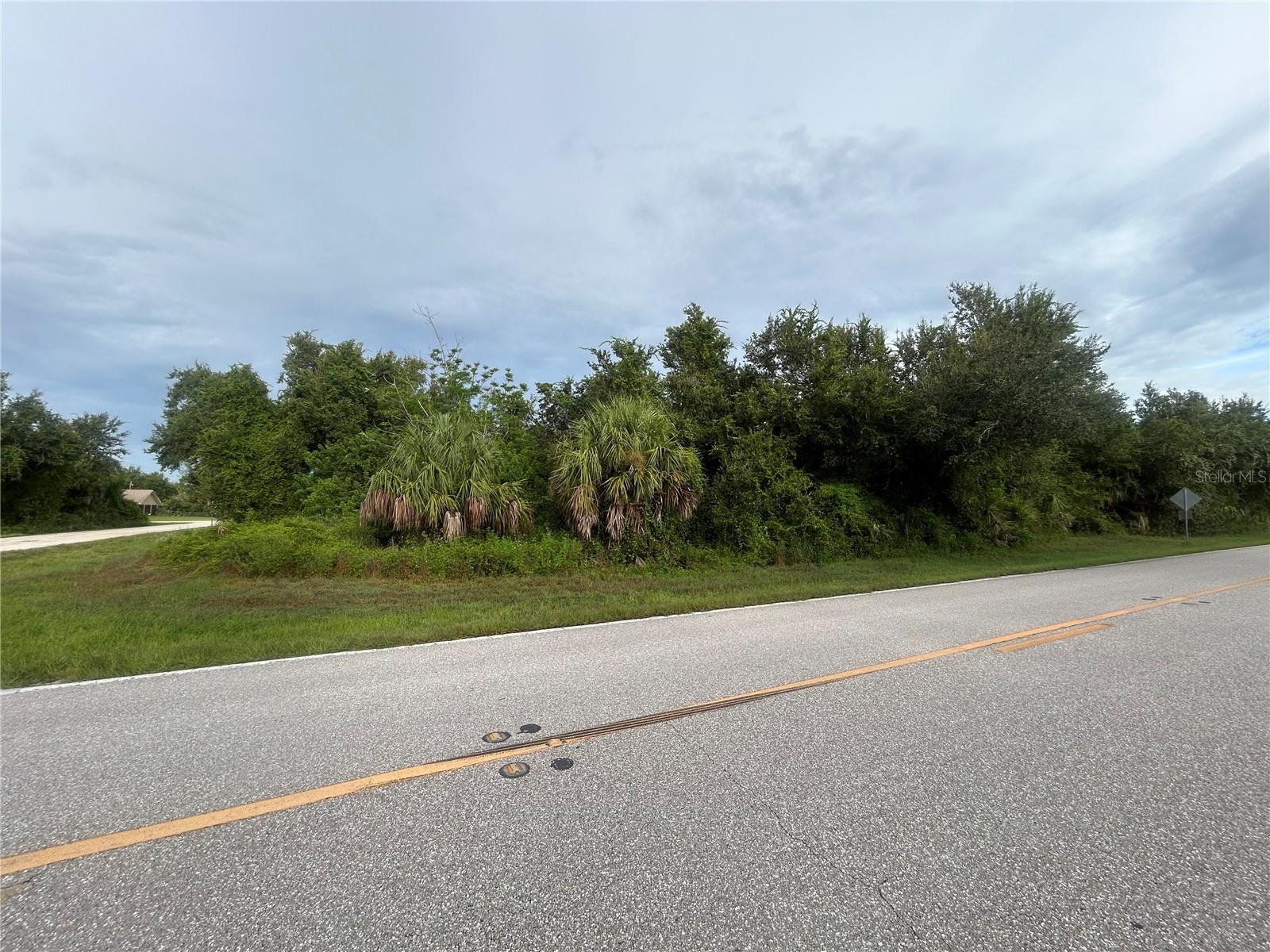 Image 4 of 7 For 3195 Como Street