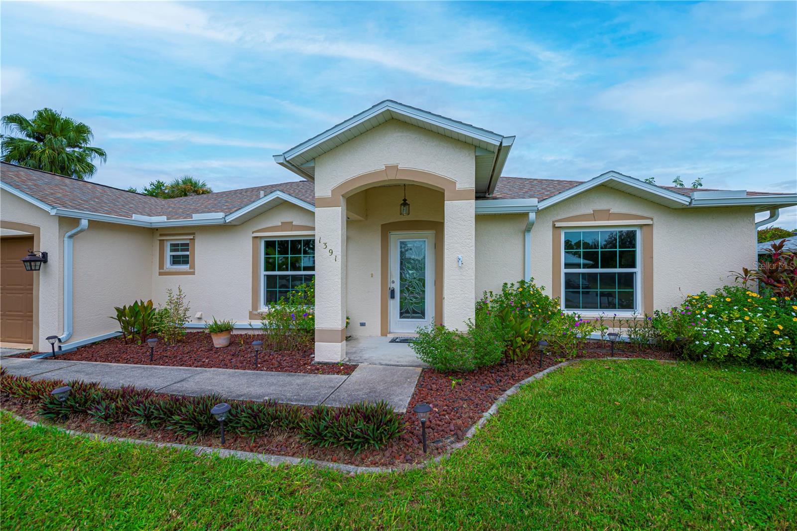 Image 8 of 69 For 1391 Abalom Street