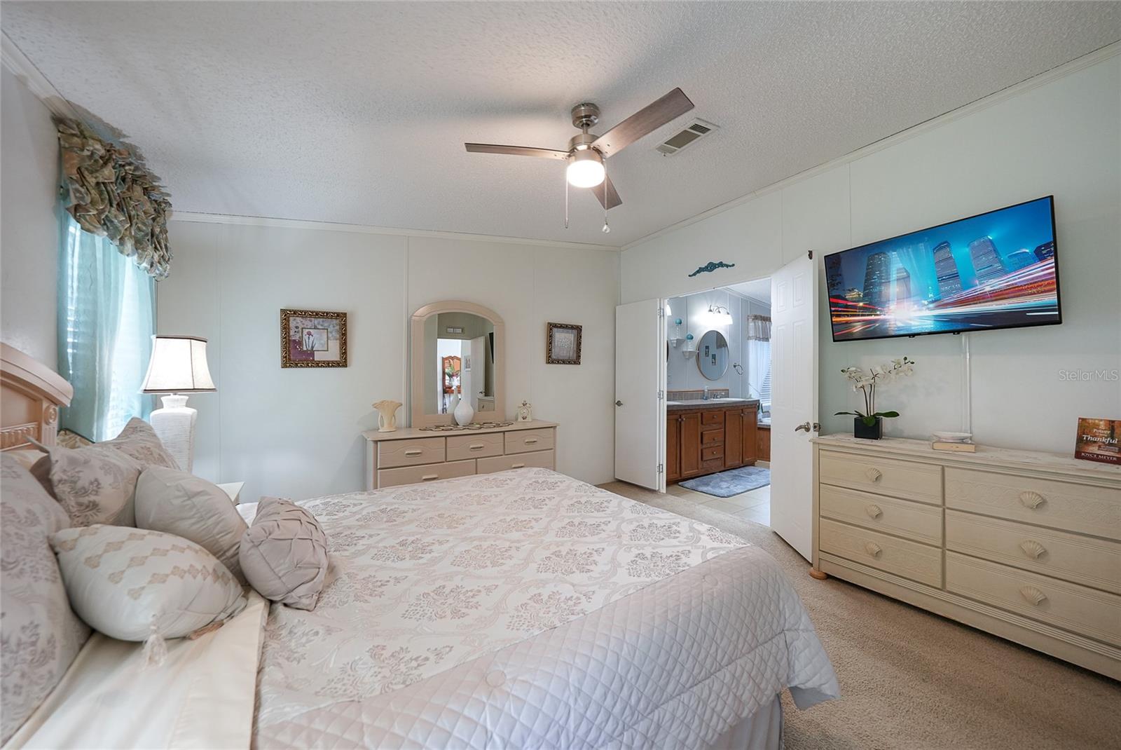 Image 14 of 42 For 7760 Golf Boulevard