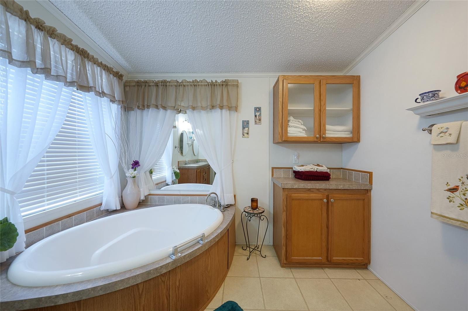 Image 16 of 42 For 7760 Golf Boulevard