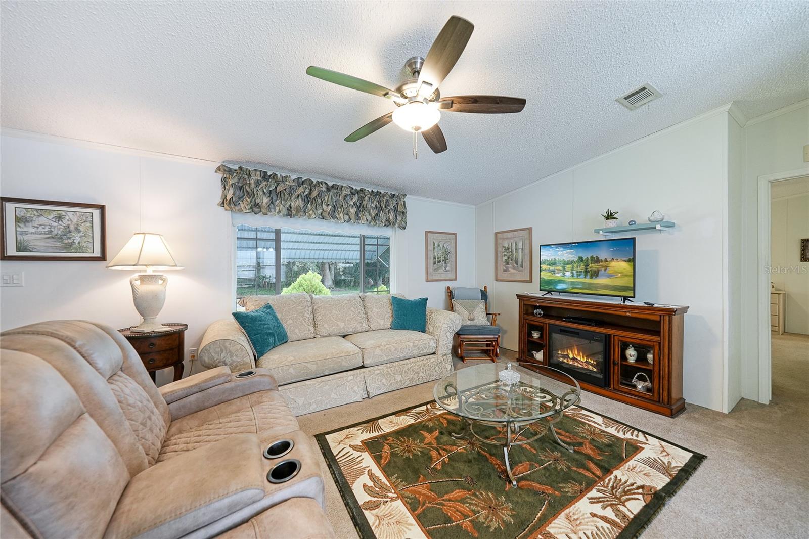 Image 4 of 42 For 7760 Golf Boulevard