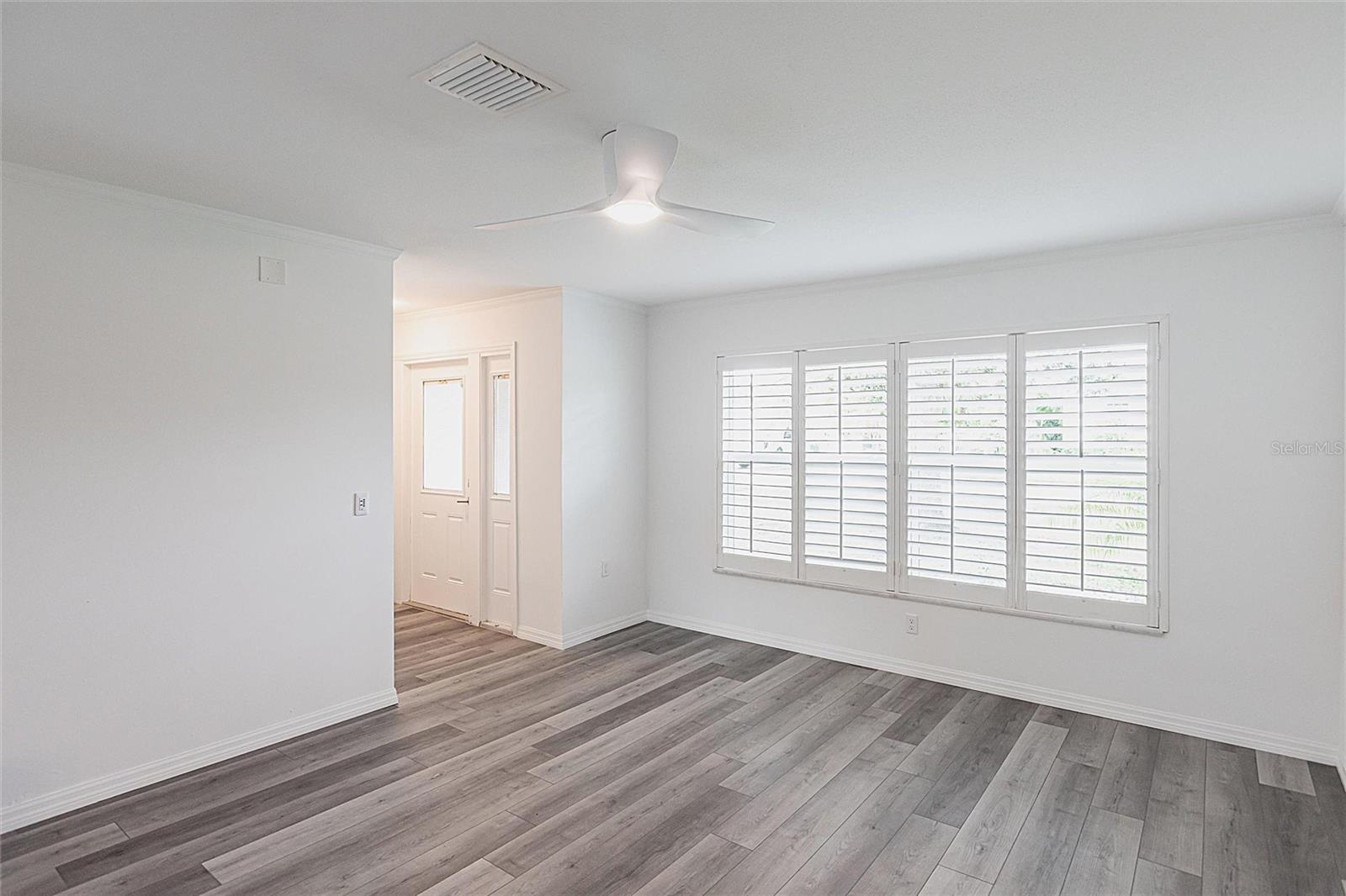 Image 2 of 32 For 326 Grace Street