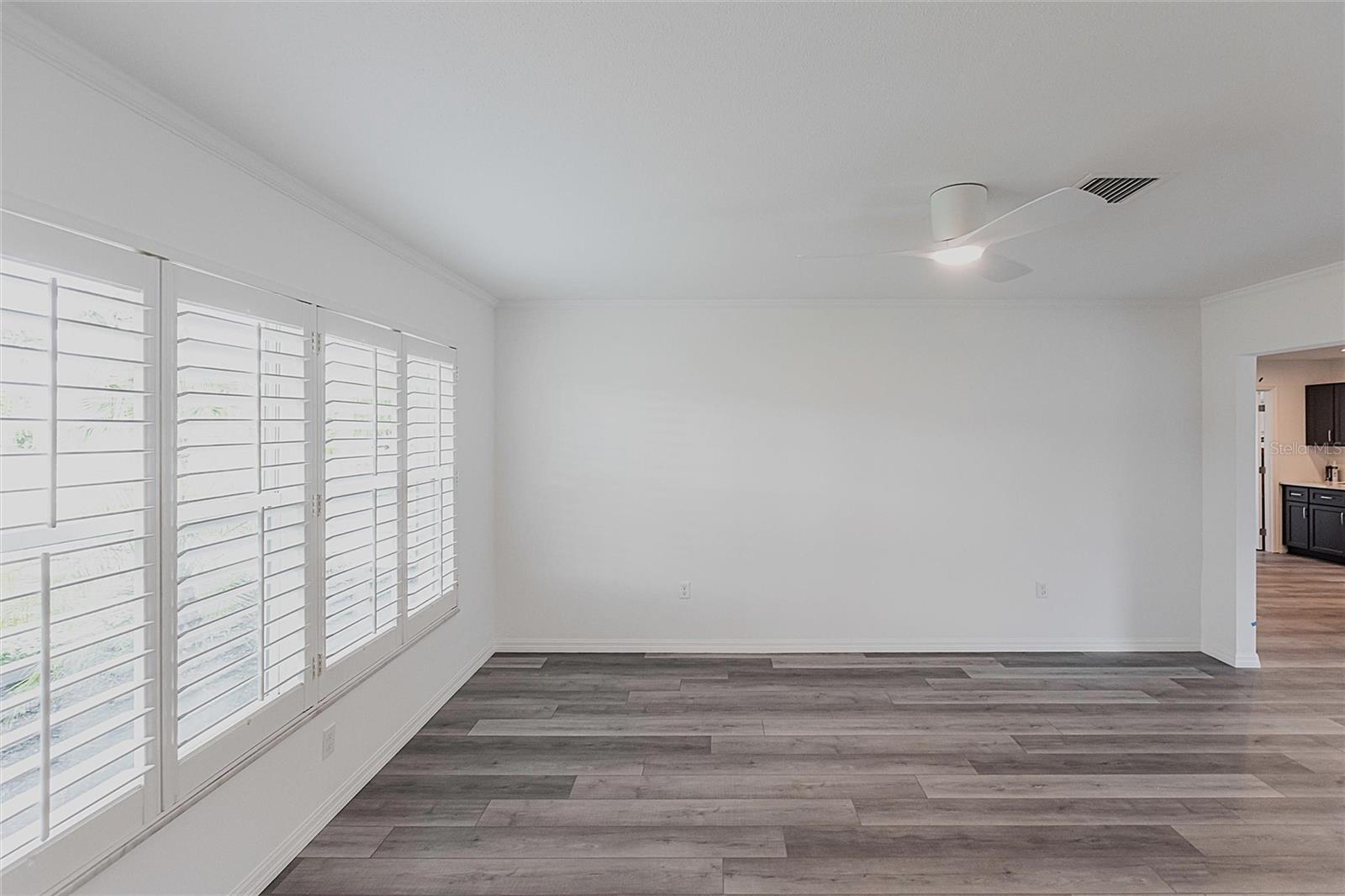 Image 4 of 32 For 326 Grace Street