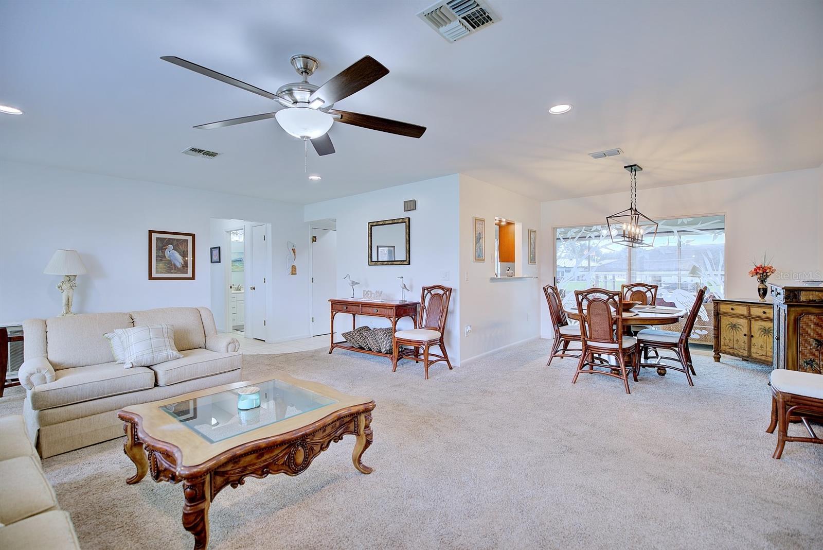 Image 18 of 45 For 125 Orange Road Ne