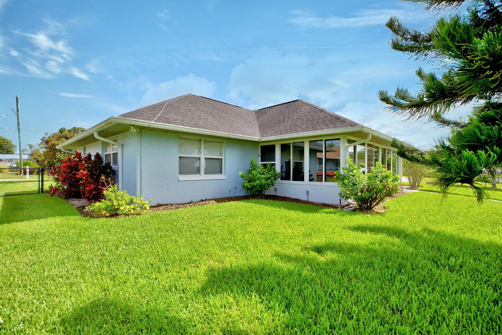 Image 41 of 45 For 125 Orange Road Ne