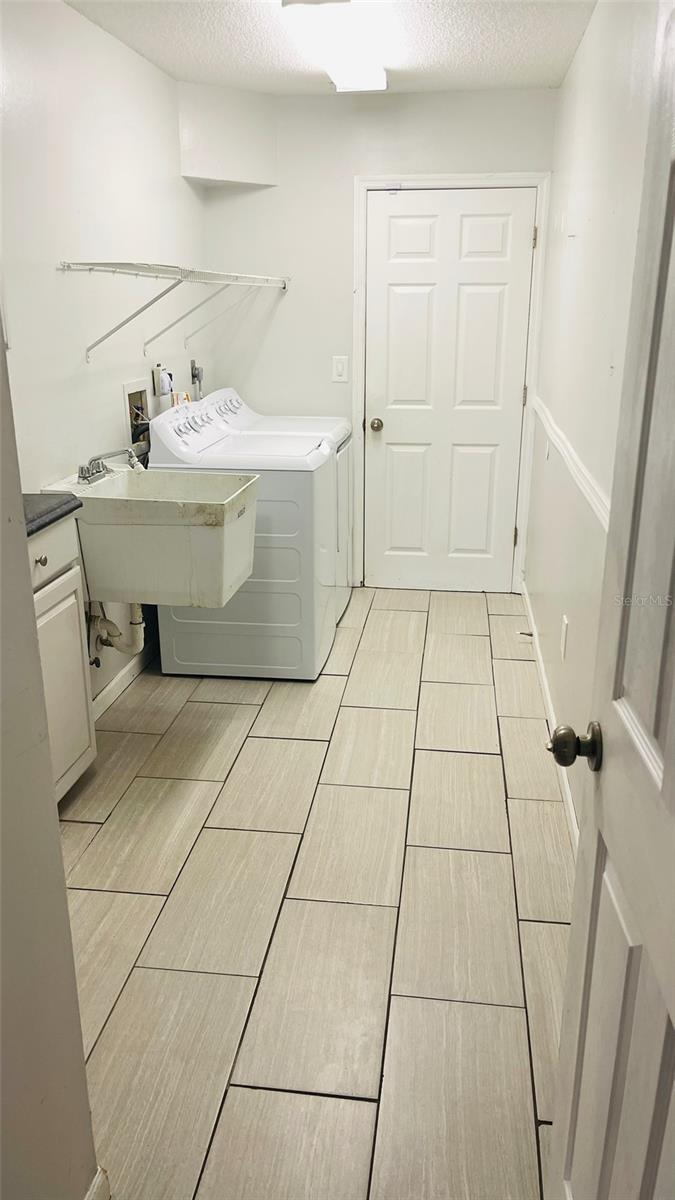 Image 35 of 45 For 2335 Broad Ranch Drive