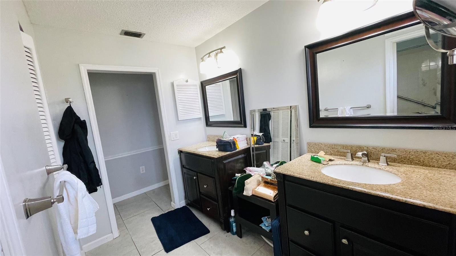Image 4 of 45 For 2335 Broad Ranch Drive