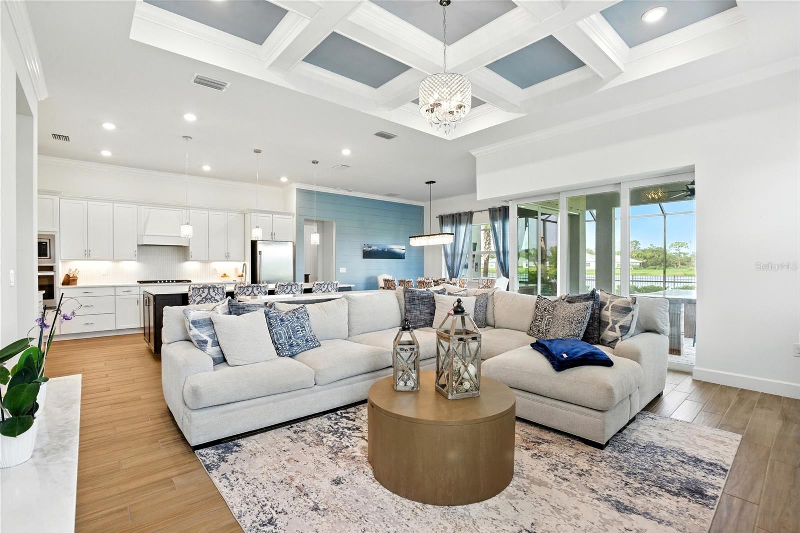 Image 11 of 43 For 7002 Del Webb Oak Creek Boulevard