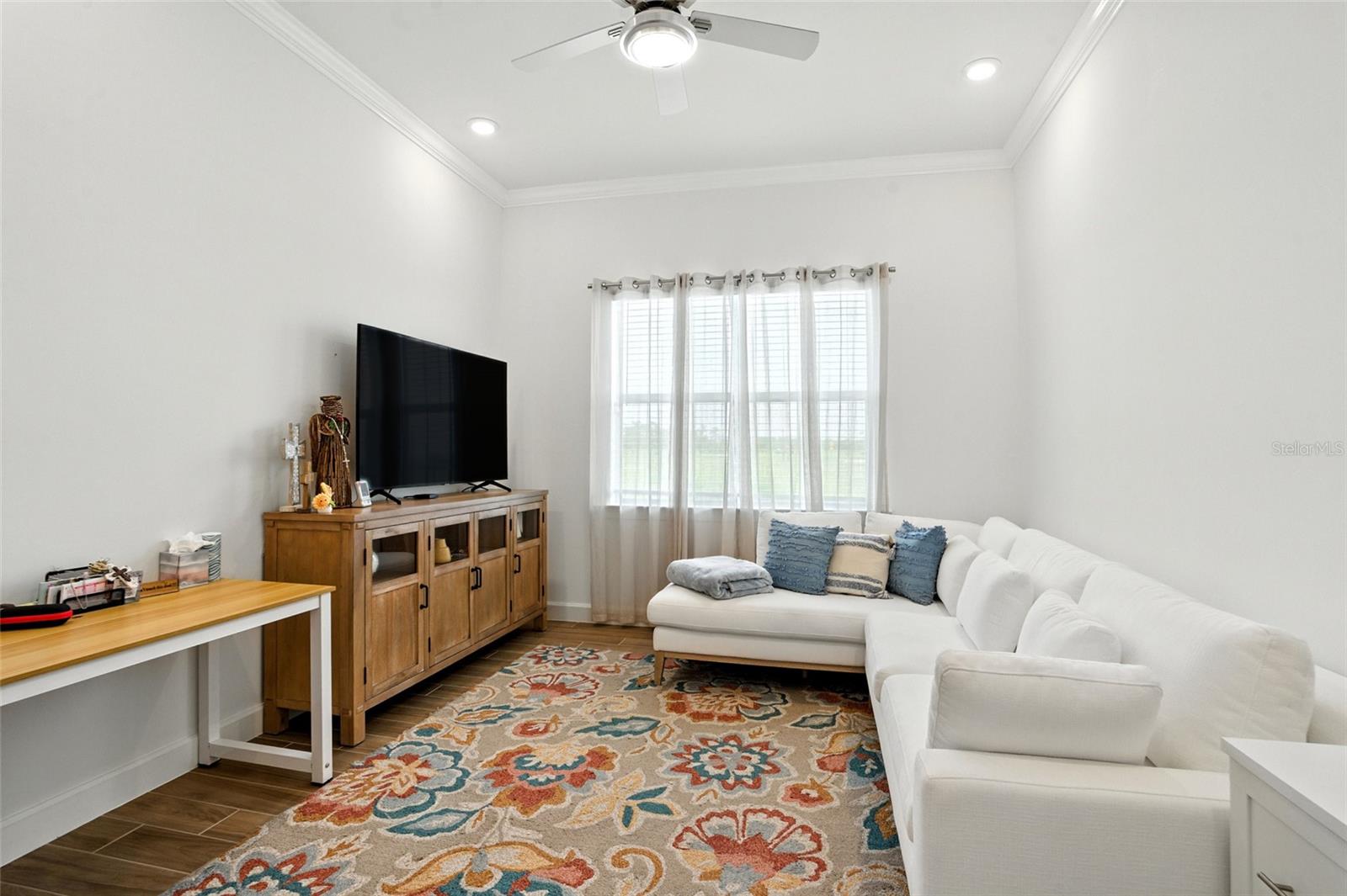Image 20 of 43 For 7002 Del Webb Oak Creek Boulevard