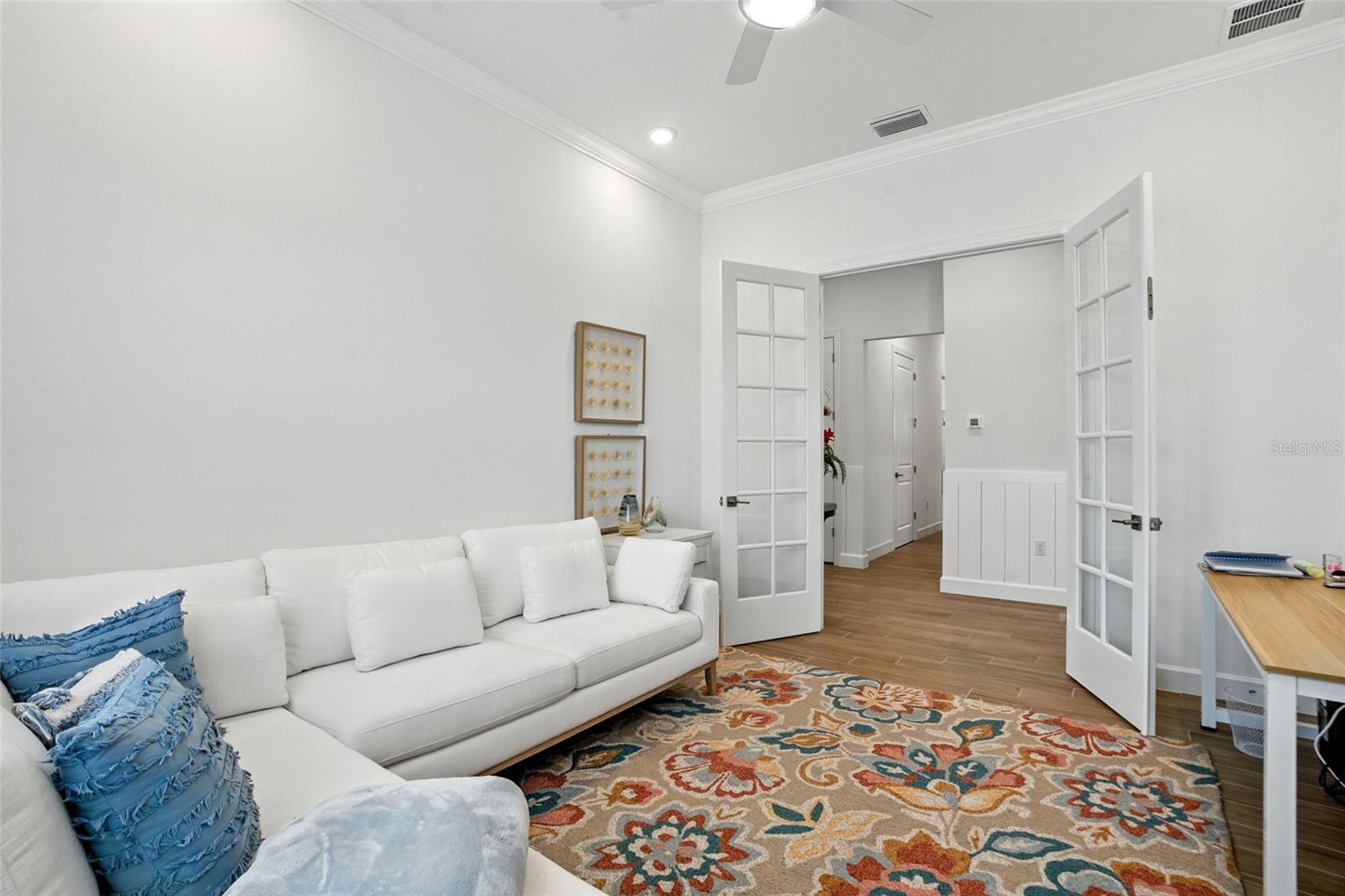 Image 21 of 43 For 7002 Del Webb Oak Creek Boulevard