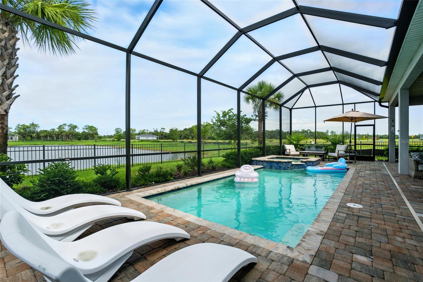 Image 3 of 43 For 7002 Del Webb Oak Creek Boulevard