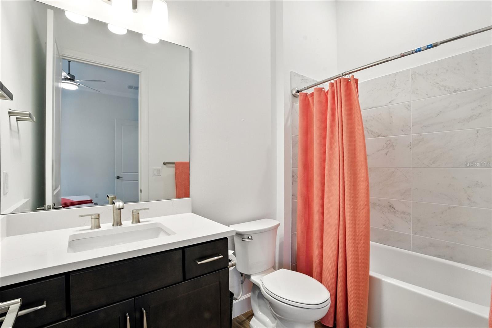 Image 36 of 43 For 7002 Del Webb Oak Creek Boulevard