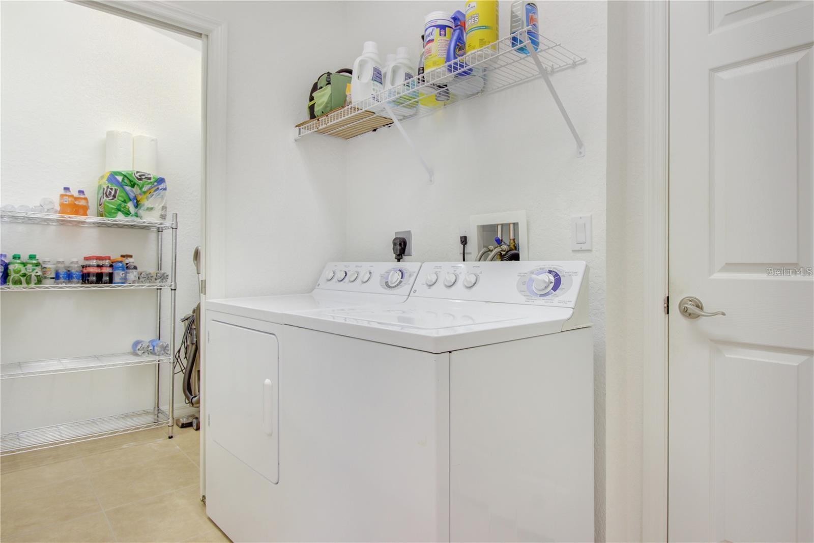 Image 24 of 40 For 3533 Lakewood Boulevard