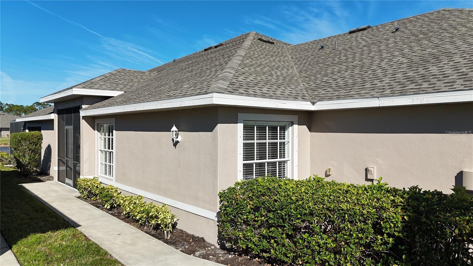 Image 3 of 40 For 3533 Lakewood Boulevard