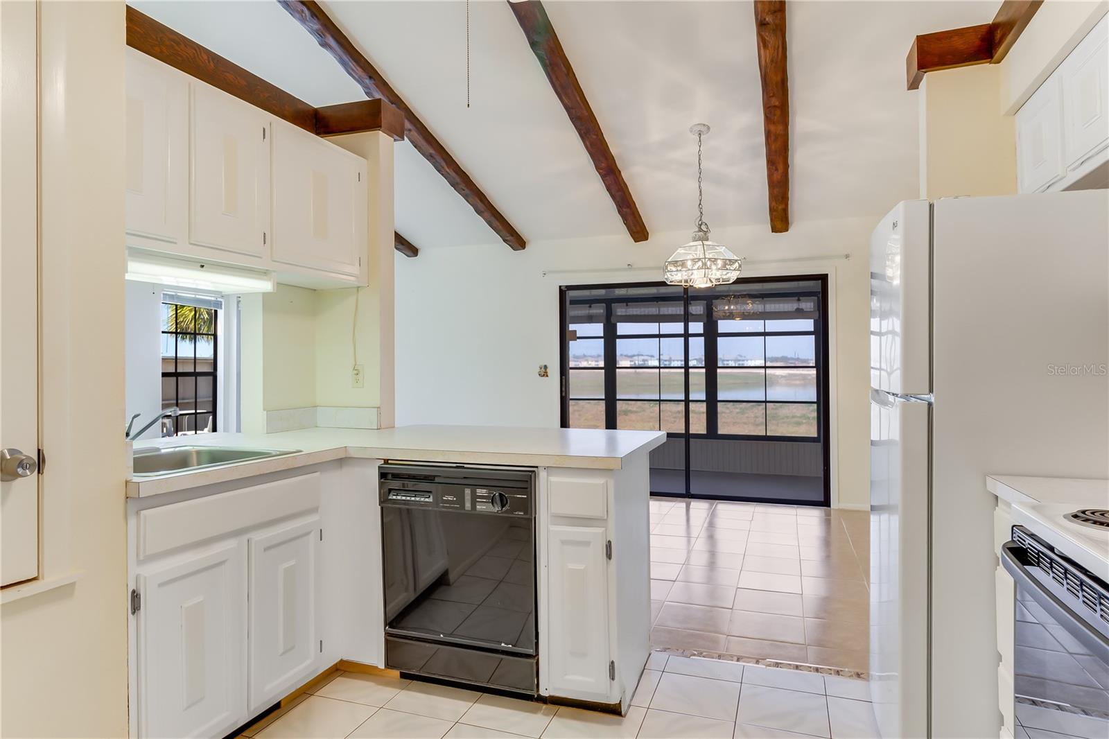 Image 15 of 42 For 5688 Mashie Circle