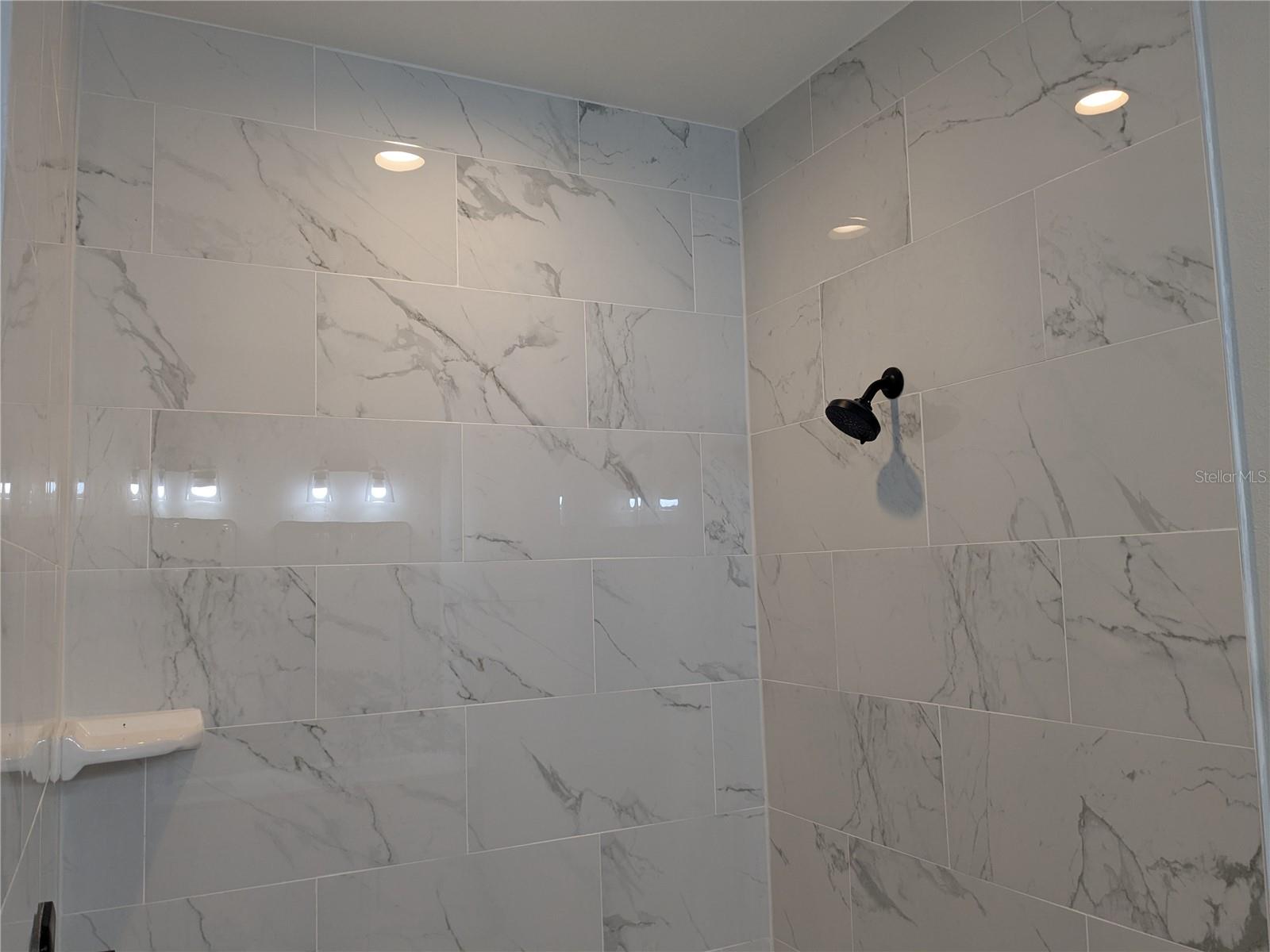 Image 15 of 52 For 2324 Fintonrod Street