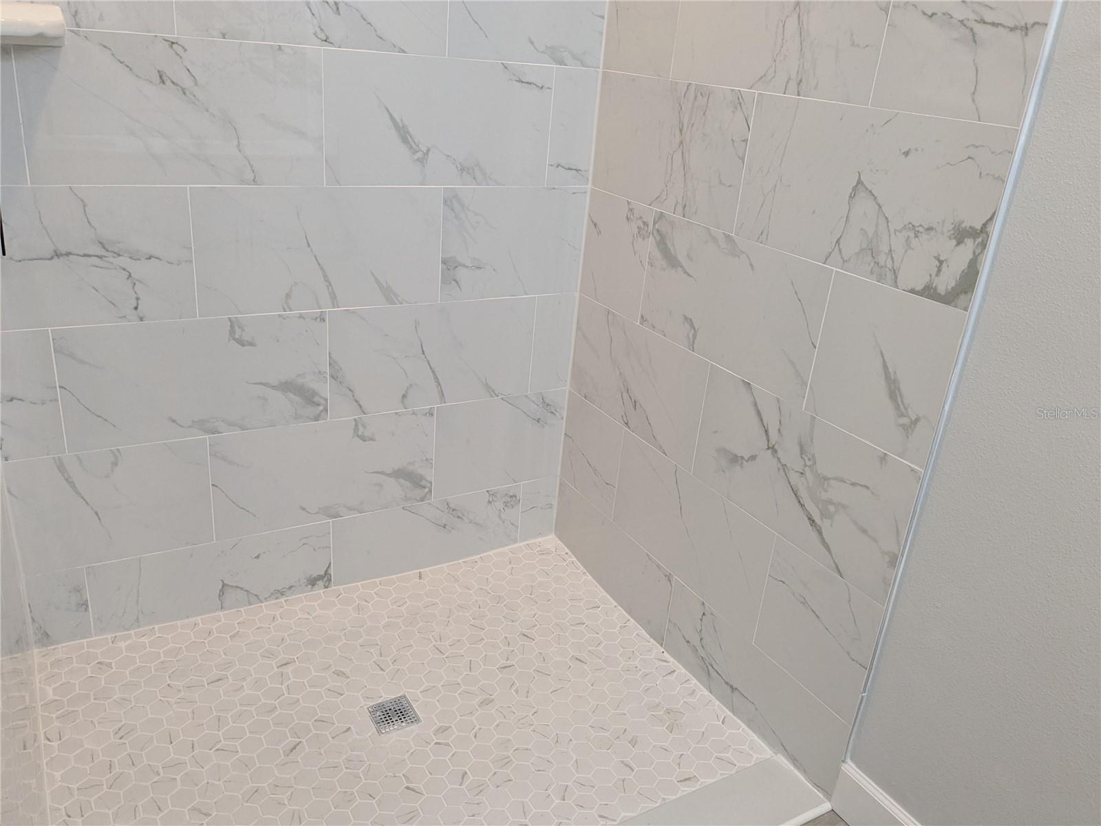 Image 16 of 52 For 2324 Fintonrod Street