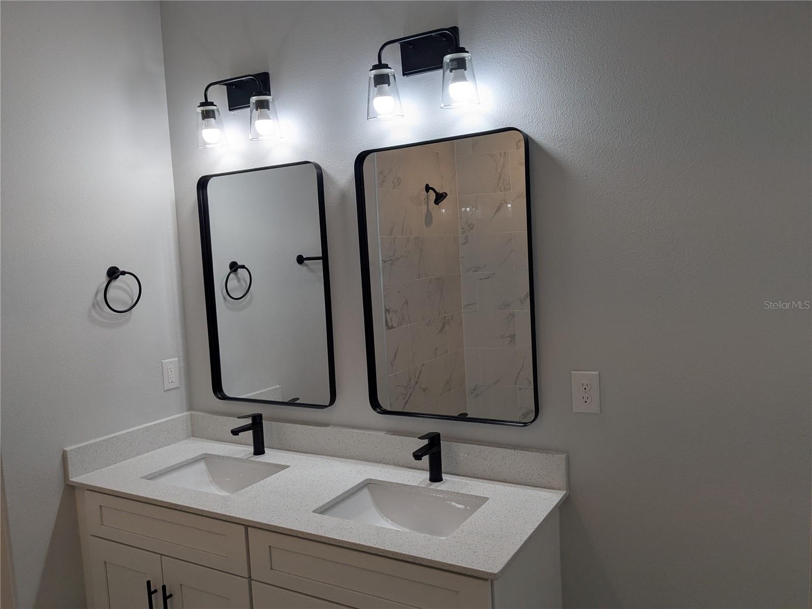 Image 18 of 52 For 2324 Fintonrod Street