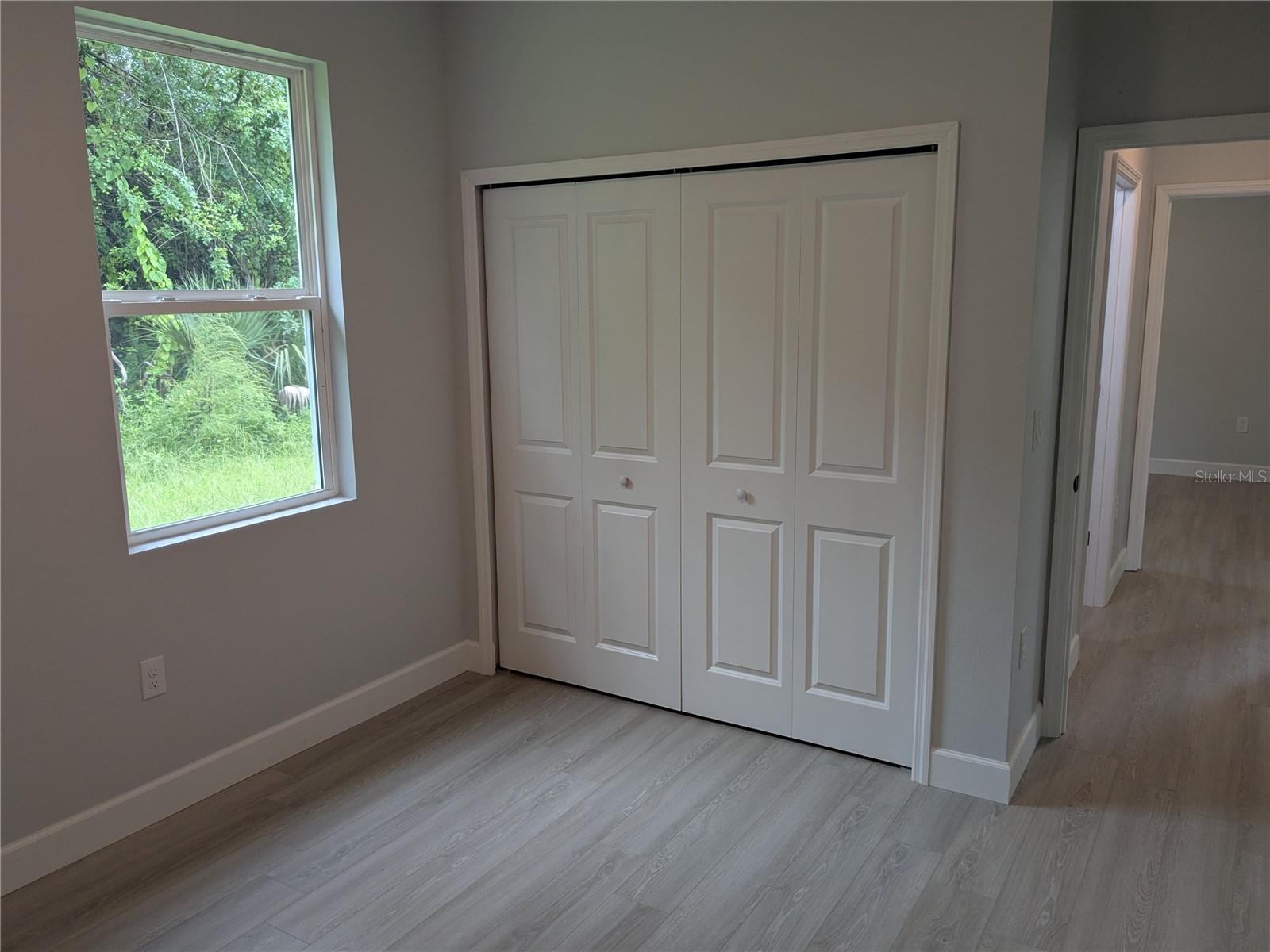 Image 19 of 52 For 2324 Fintonrod Street