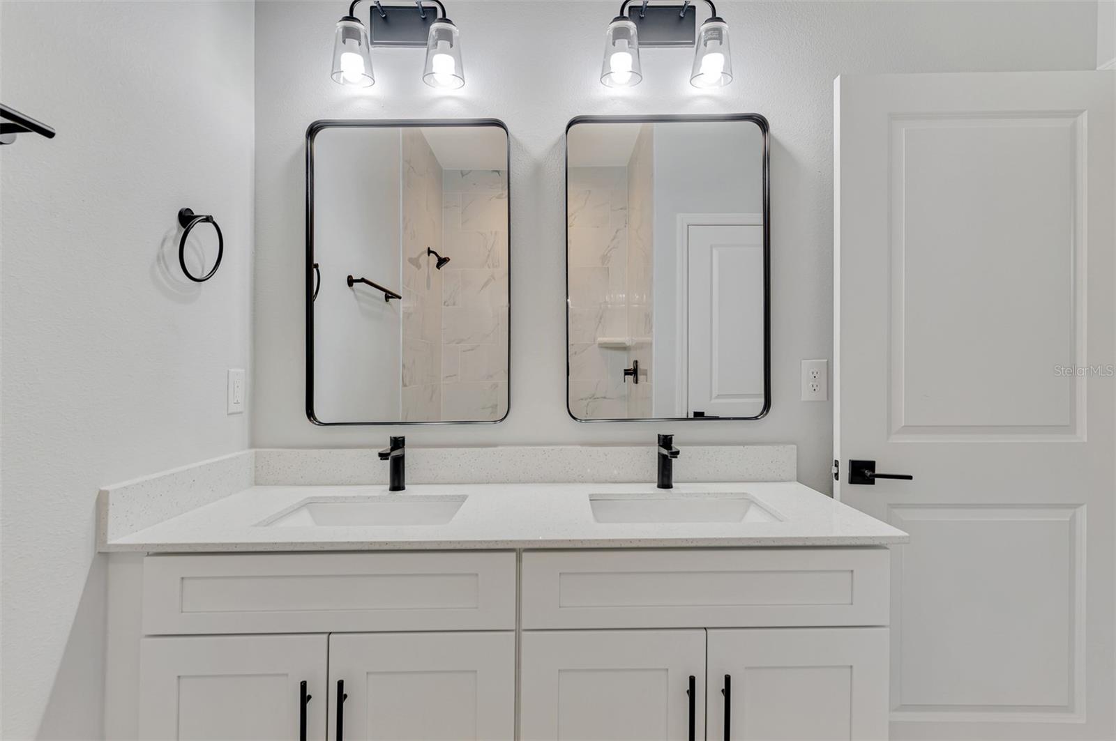 Image 27 of 52 For 2324 Fintonrod Street