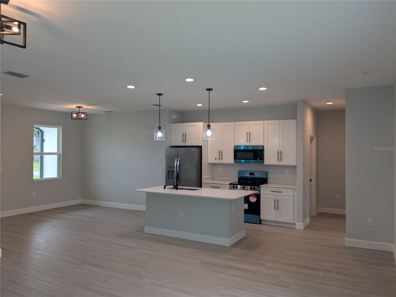 Image 7 of 52 For 2324 Fintonrod Street