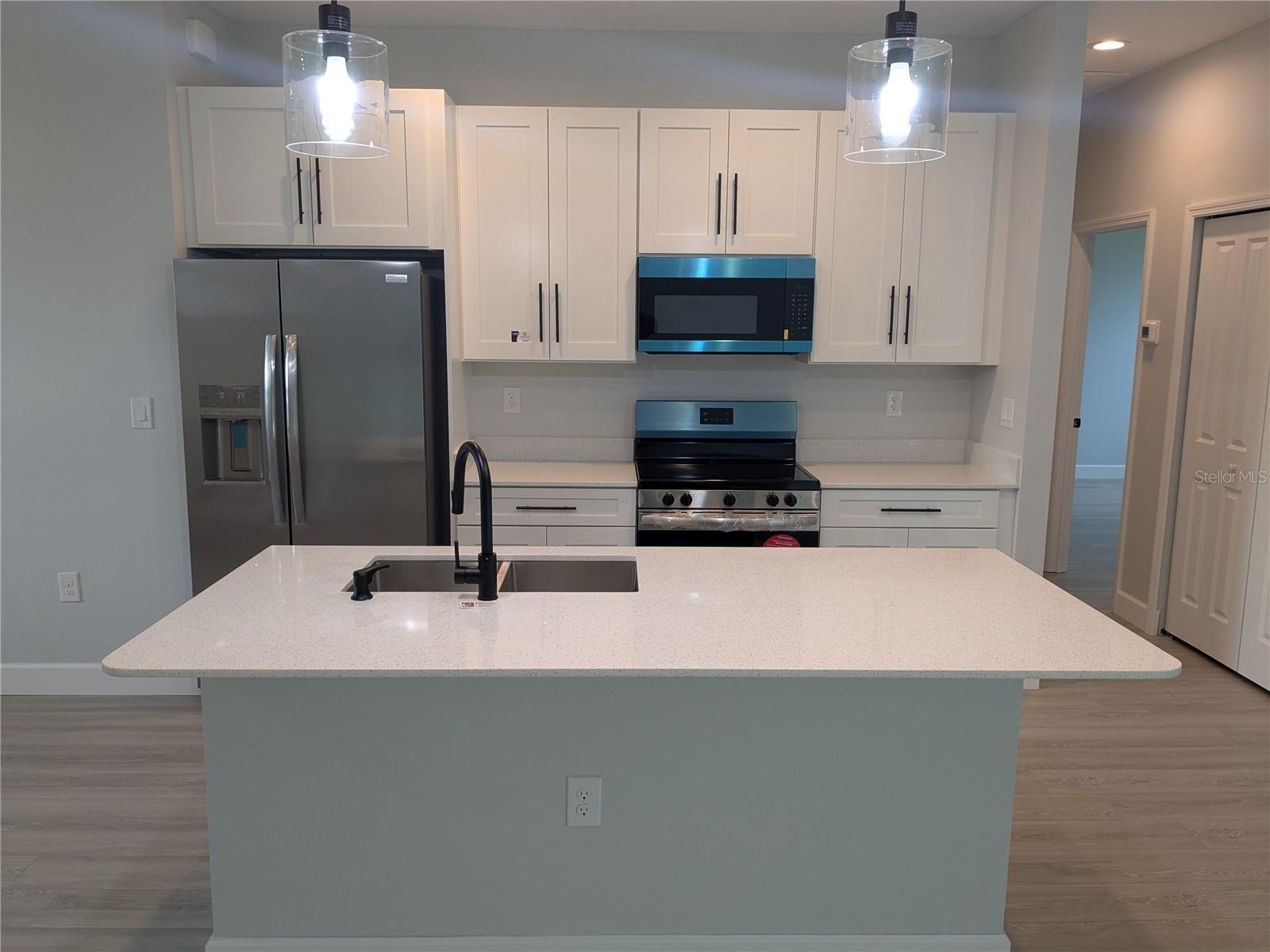 Image 8 of 52 For 2324 Fintonrod Street