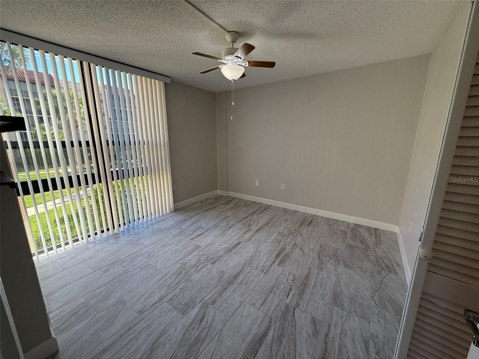 Image 3 of 20 For 21405 Olean Boulevard 227