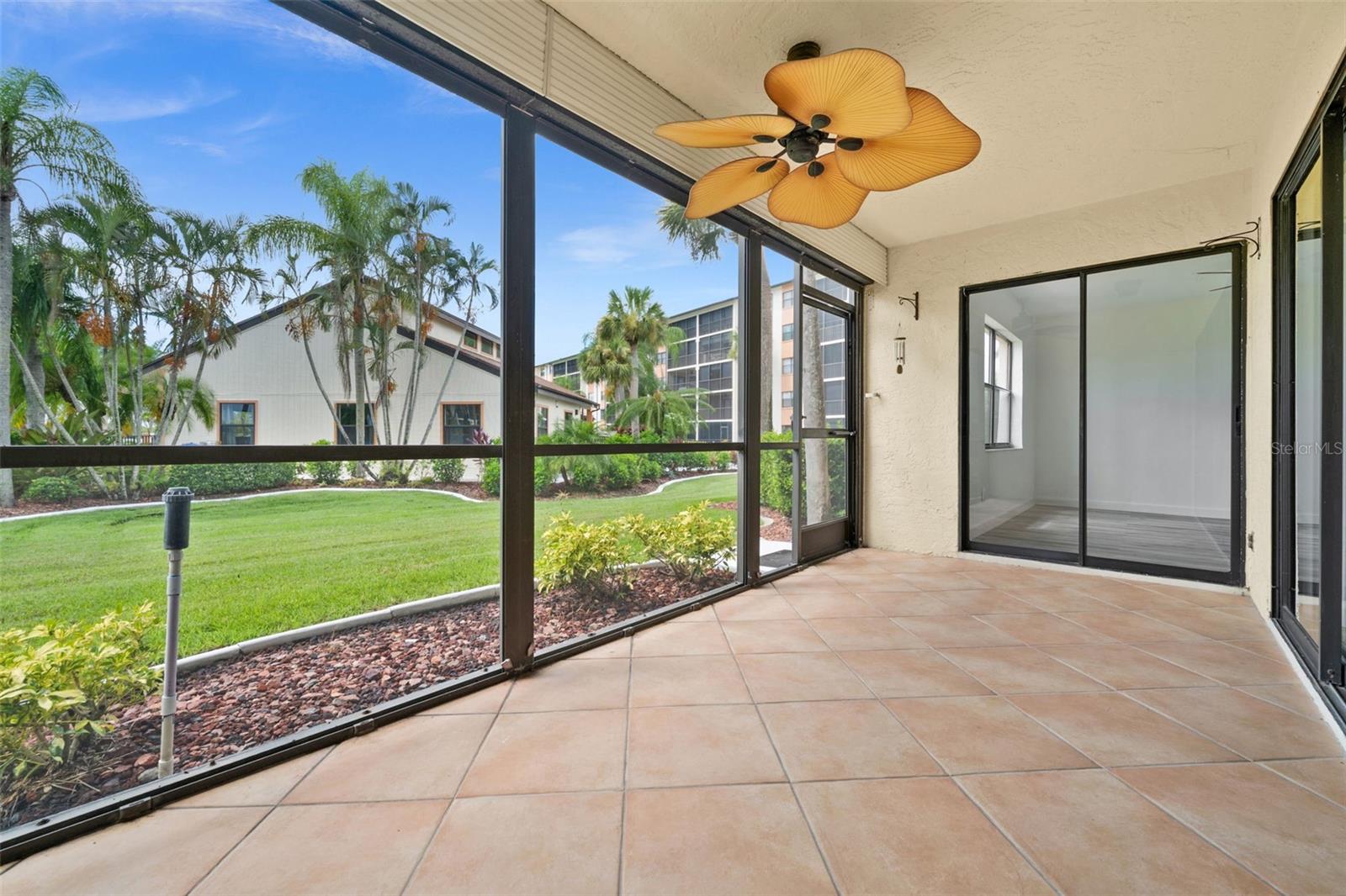 Image 31 of 48 For 16150 Bay Pointe Boulevard 107