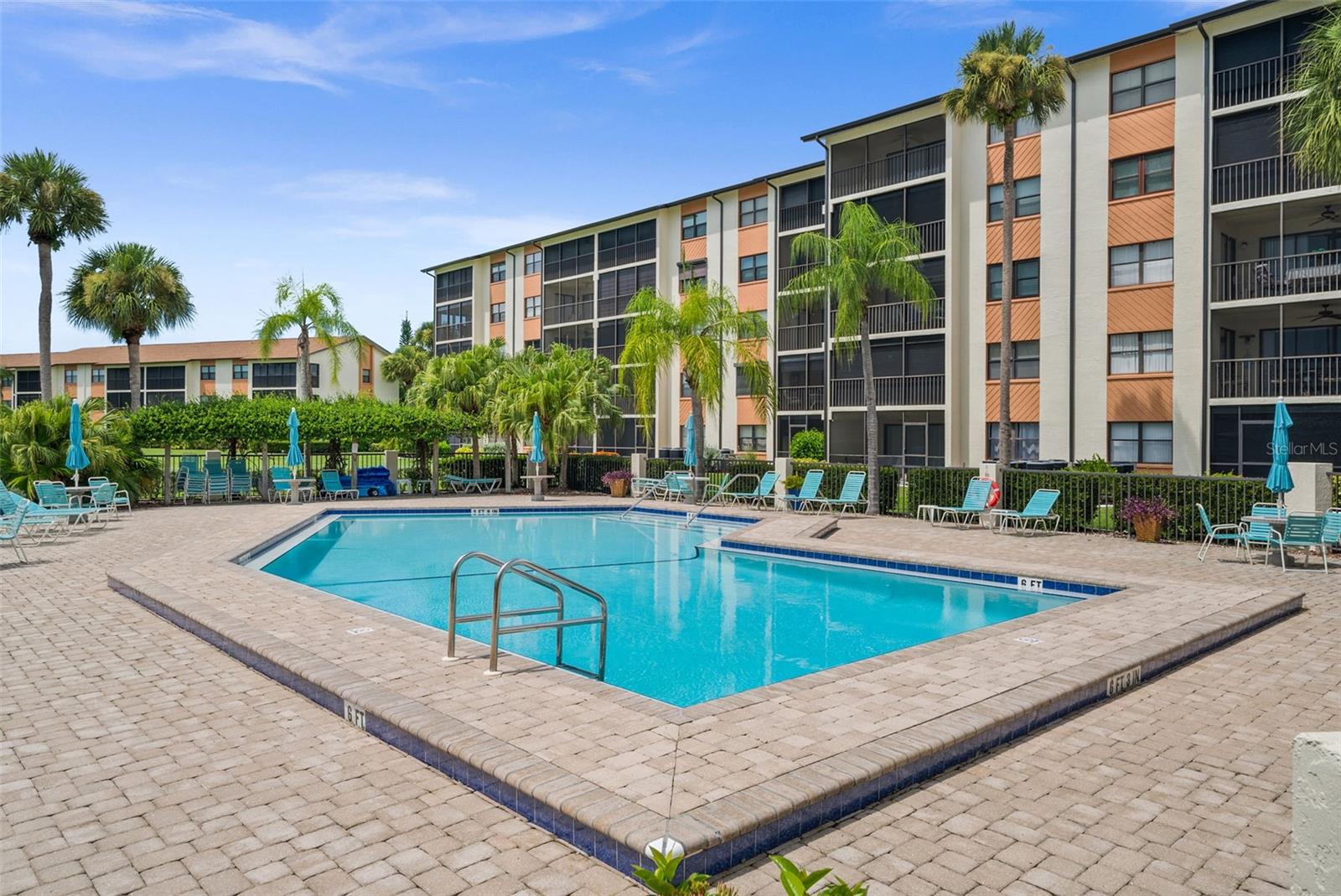 Image 35 of 48 For 16150 Bay Pointe Boulevard 107