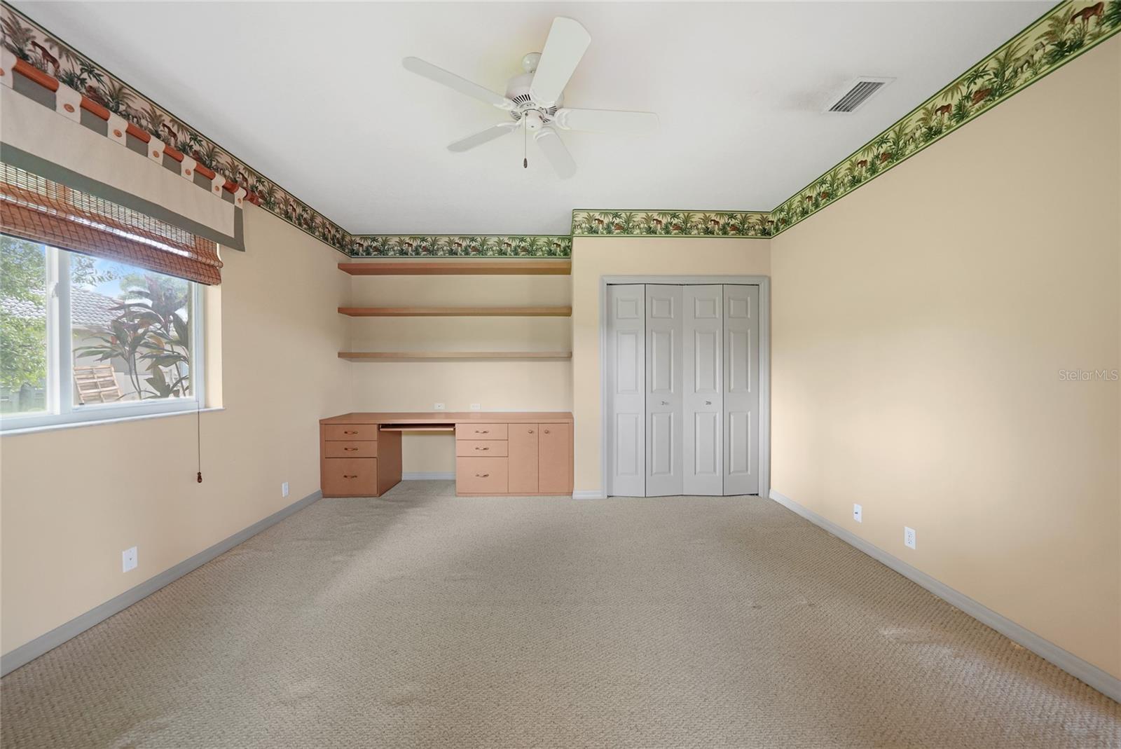 Image 22 of 38 For 1762 Queen Palm Way