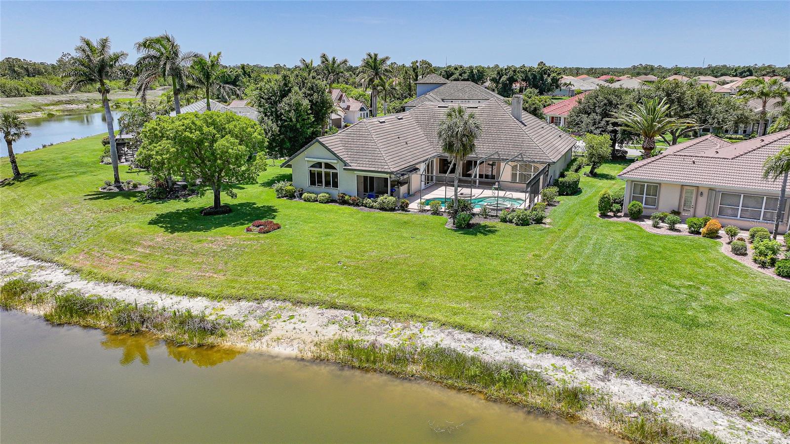 Image 35 of 38 For 1762 Queen Palm Way