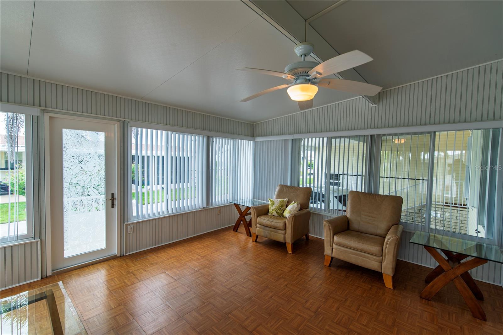 Image 16 of 32 For 22 Freeman Avenue