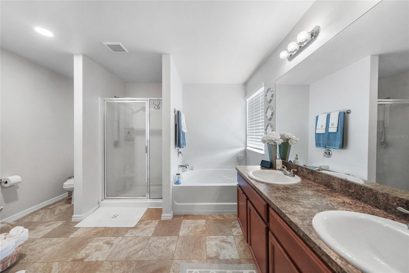 Image 19 of 24 For 26273 Lancer Lane