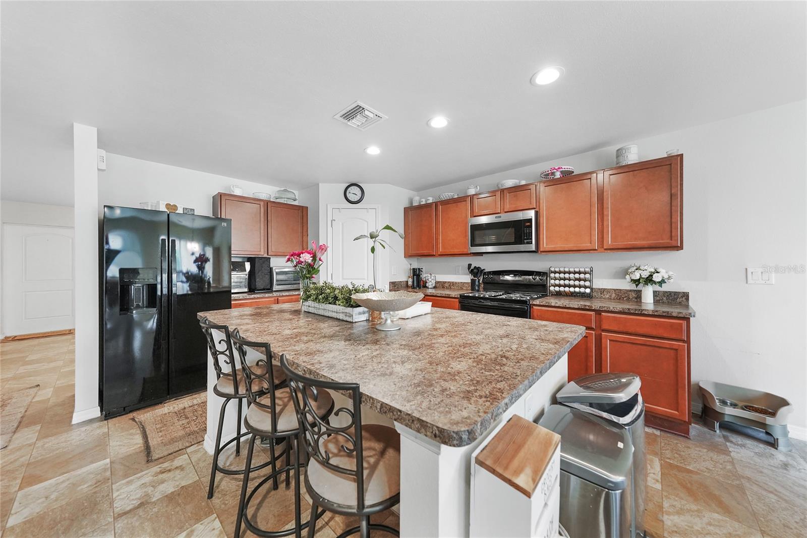 Image 7 of 24 For 26273 Lancer Lane