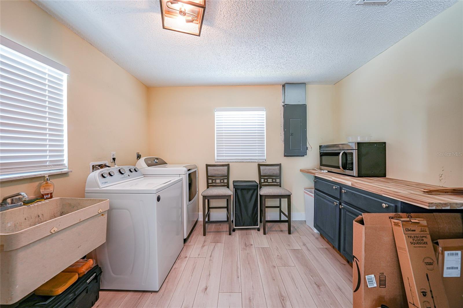 Image 16 of 31 For 22307 Alcorn Avenue