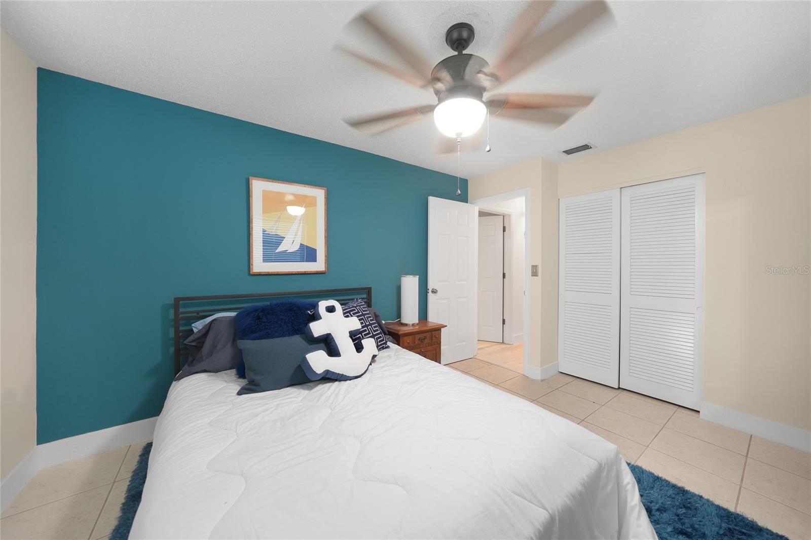 Image 18 of 31 For 22307 Alcorn Avenue