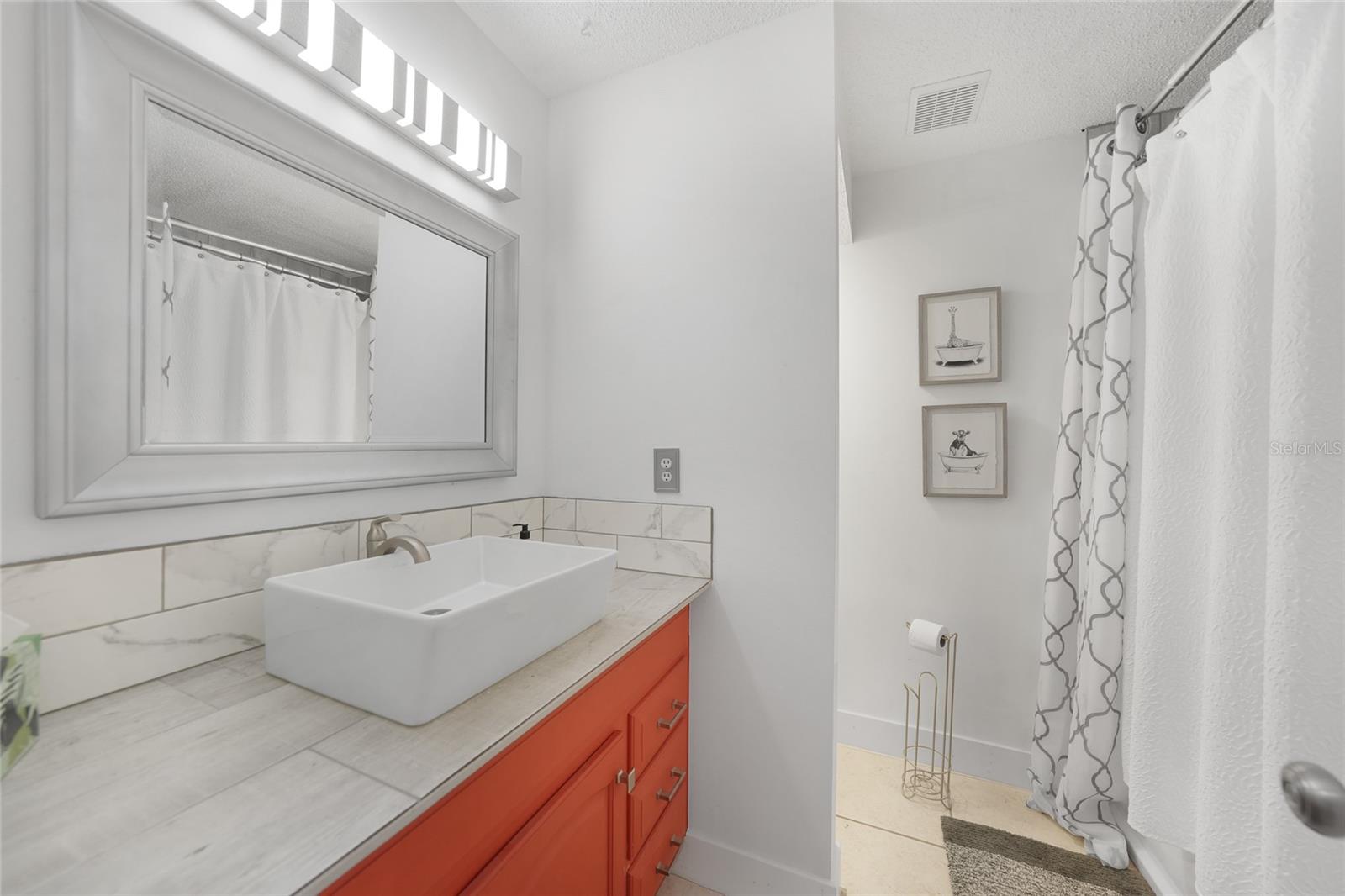 Image 20 of 31 For 22307 Alcorn Avenue