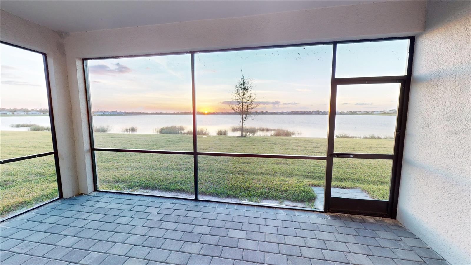 Image 4 of 26 For 8086 Shore Lake Drive