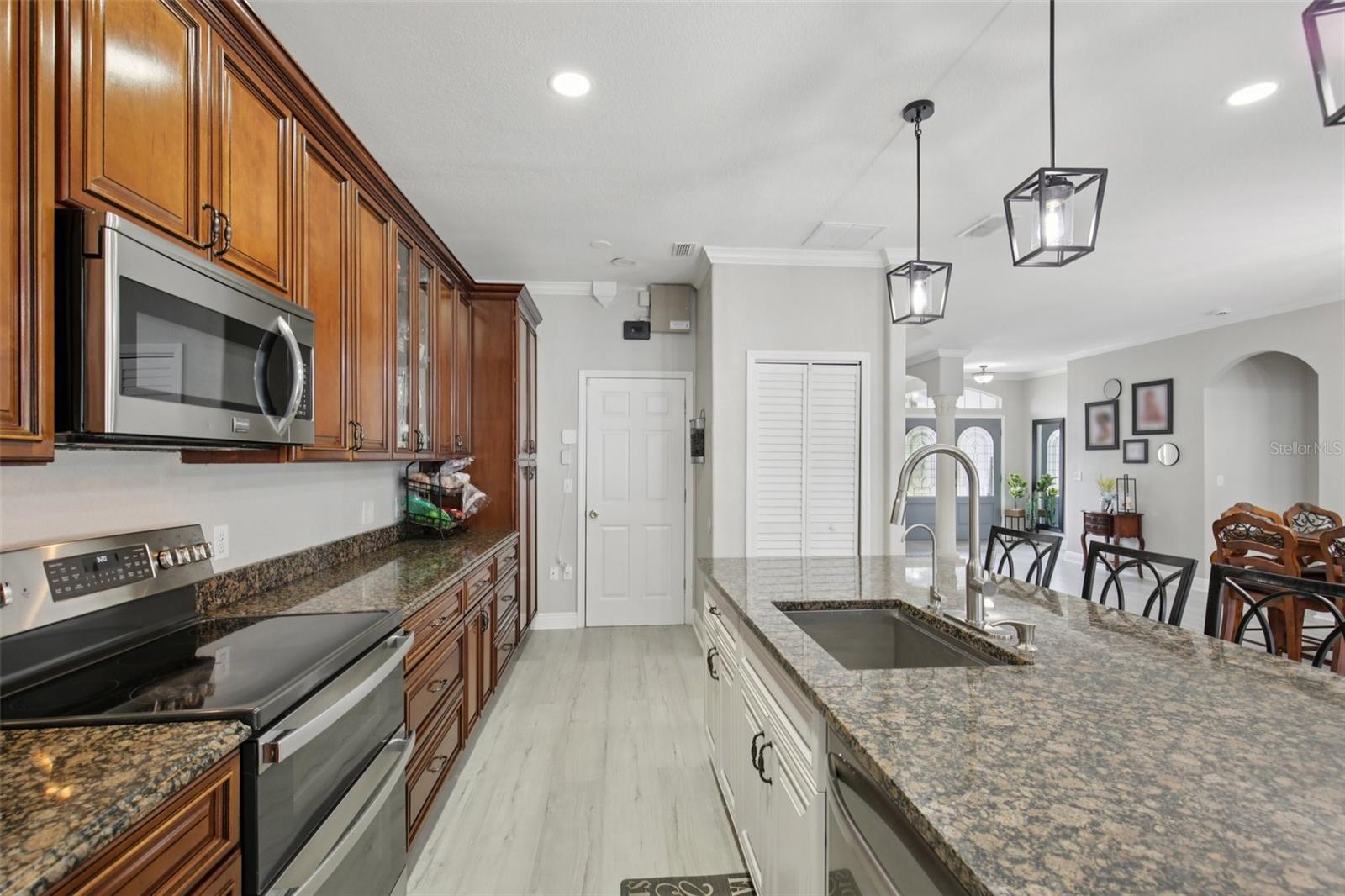 Image 12 of 47 For 4455 Price Boulevard