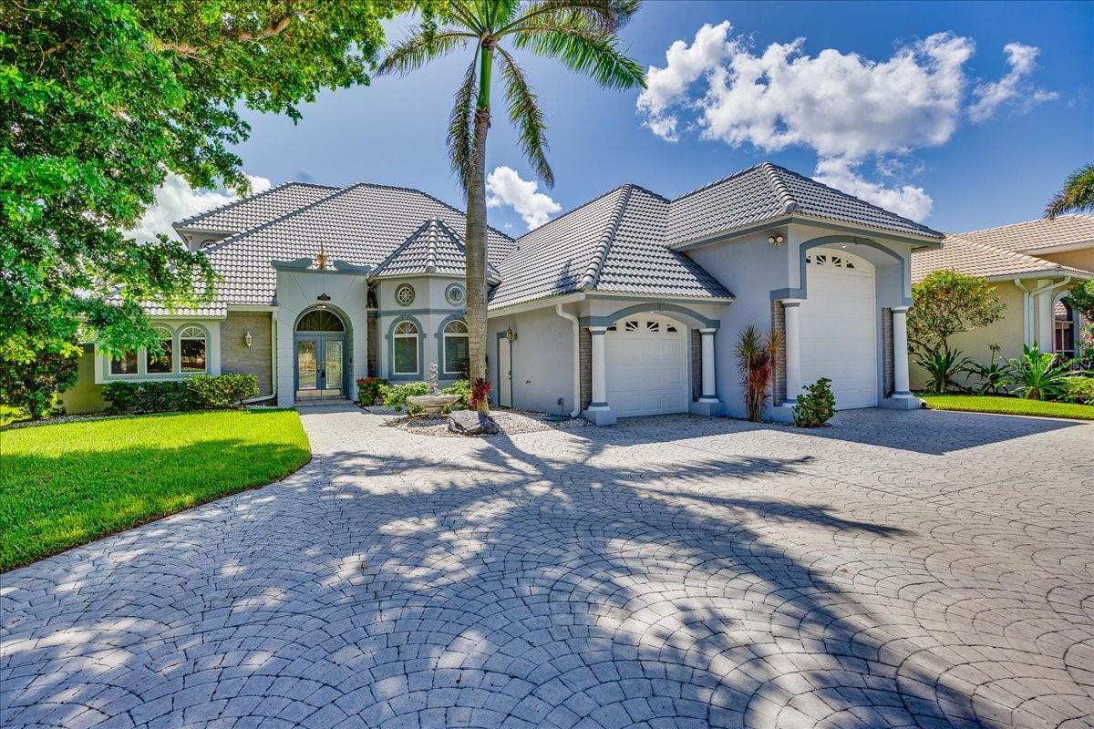 Details for 14871 Laguna Drive, FORT MYERS, FL 33908