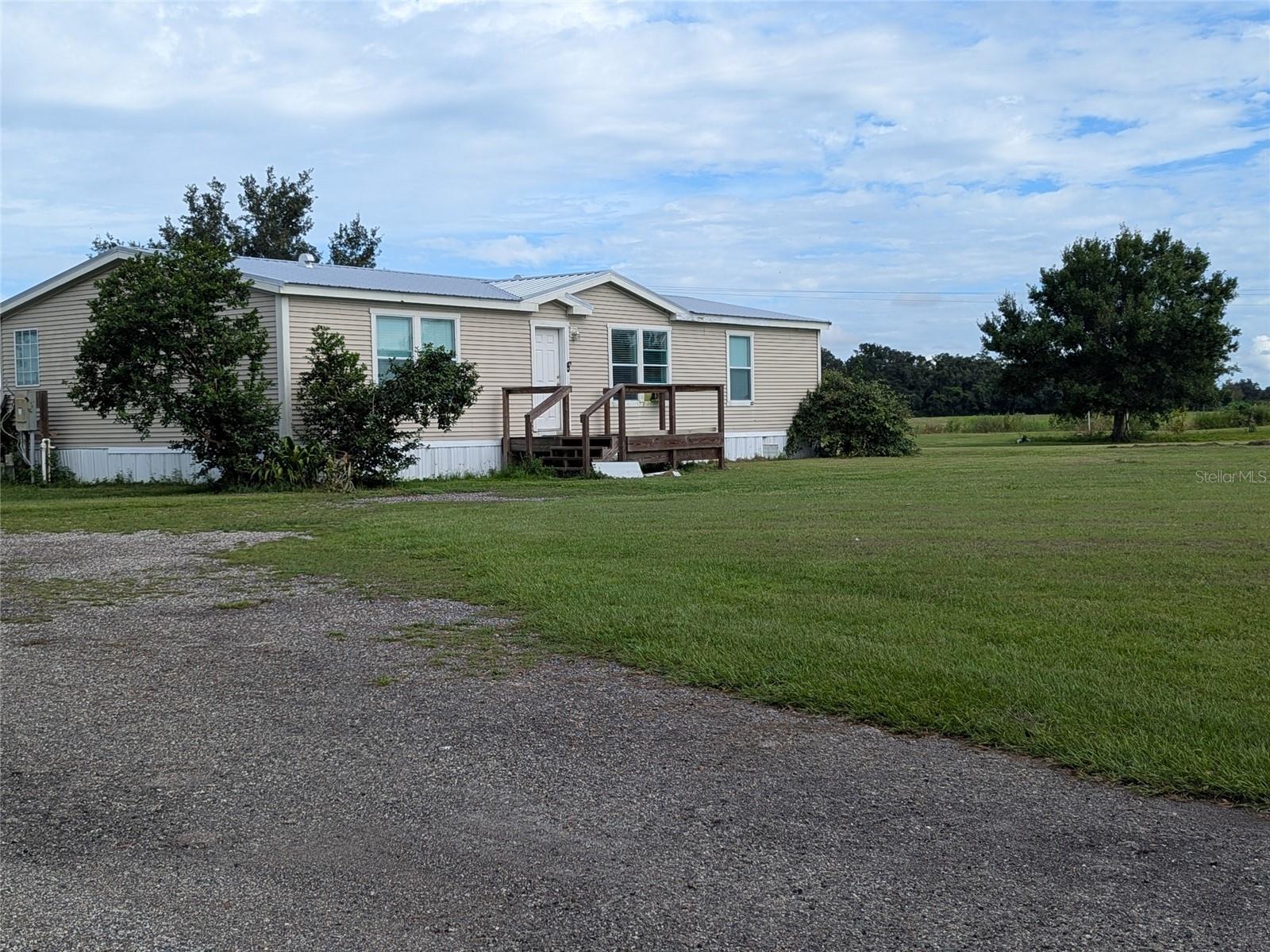 Image 3 of 50 For 1291 Hansel Avenue