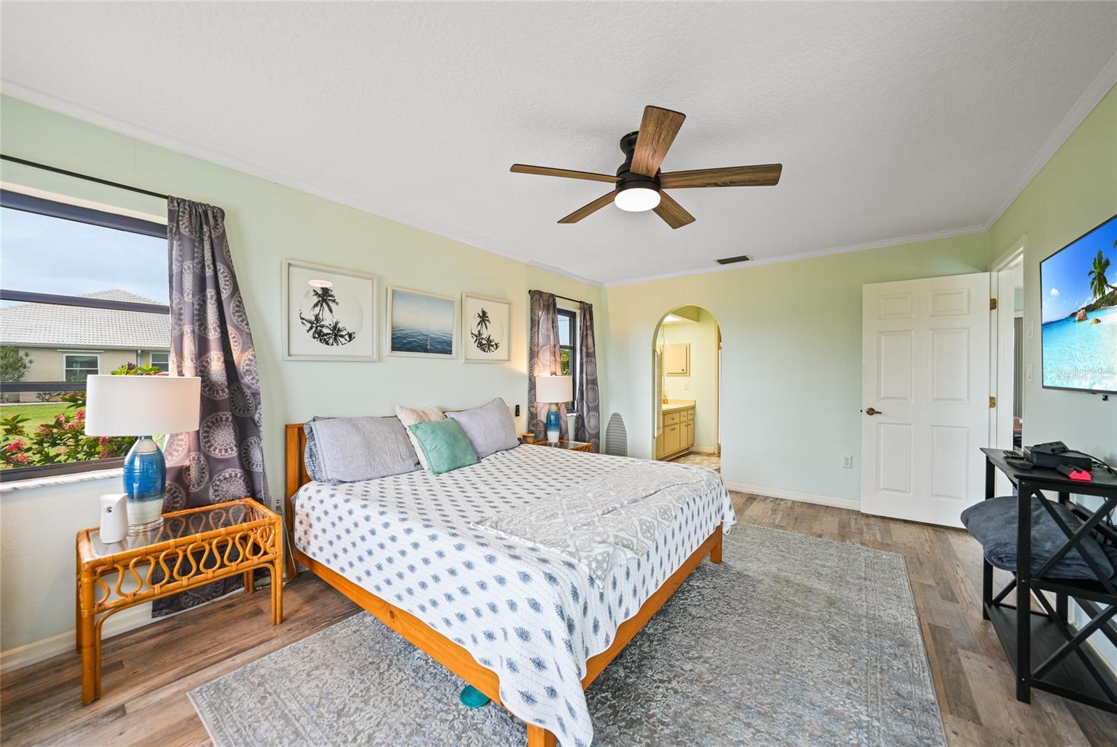 Image 17 of 49 For 820 Santa Margerita Lane