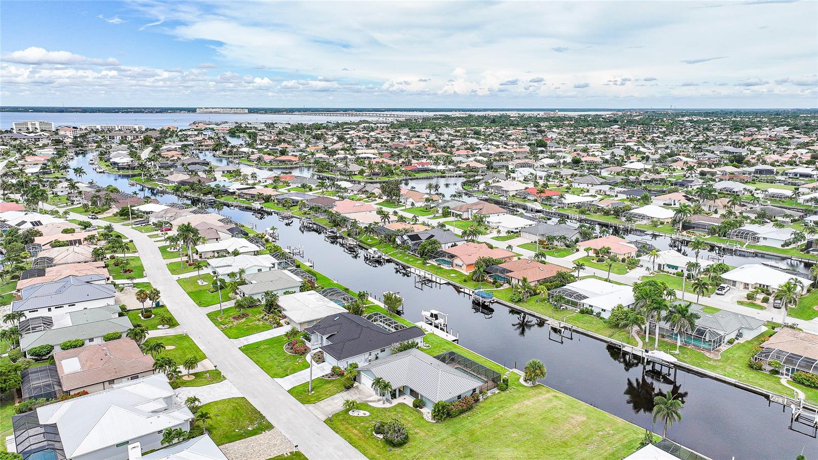 Image 2 of 49 For 820 Santa Margerita Lane