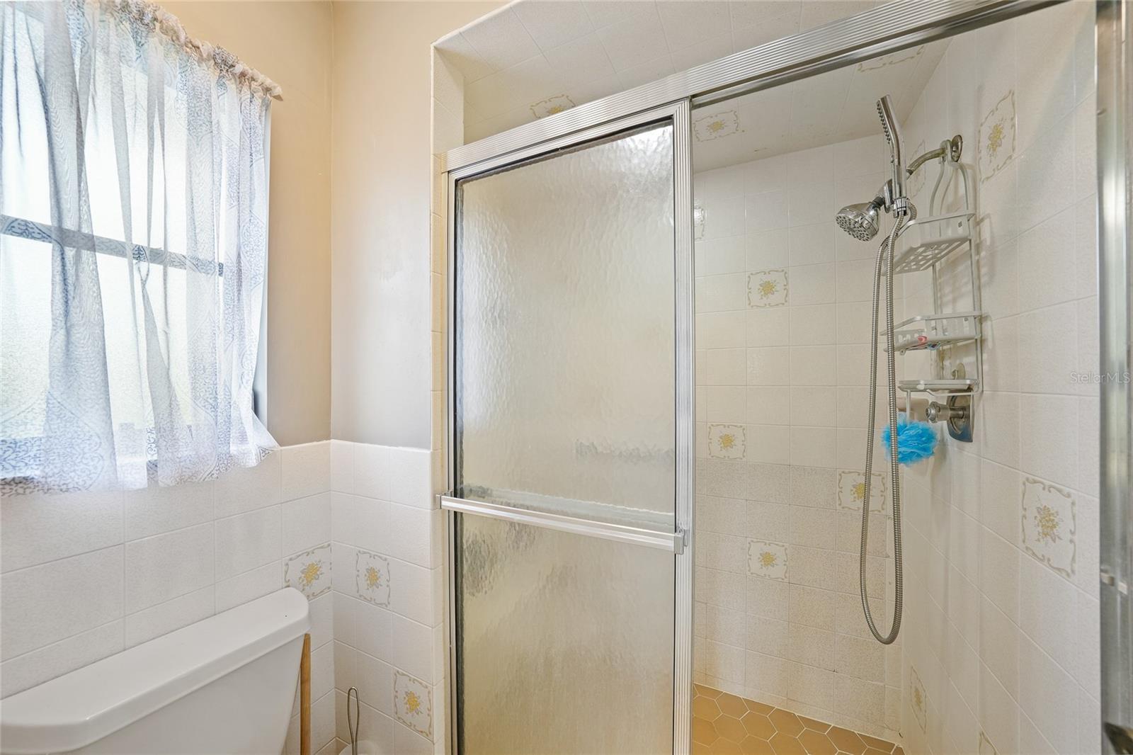 Image 20 of 49 For 820 Santa Margerita Lane