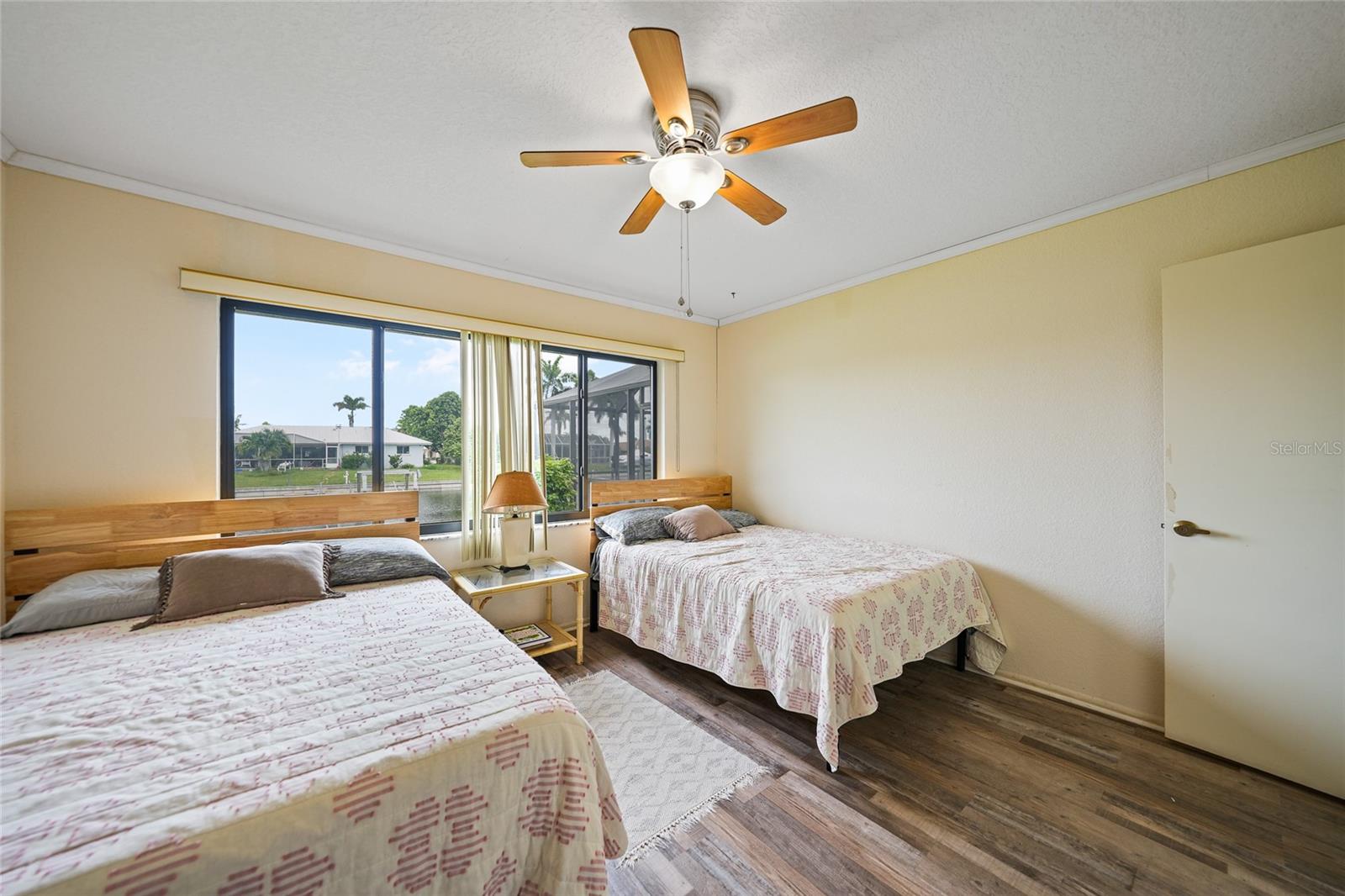 Image 24 of 49 For 820 Santa Margerita Lane