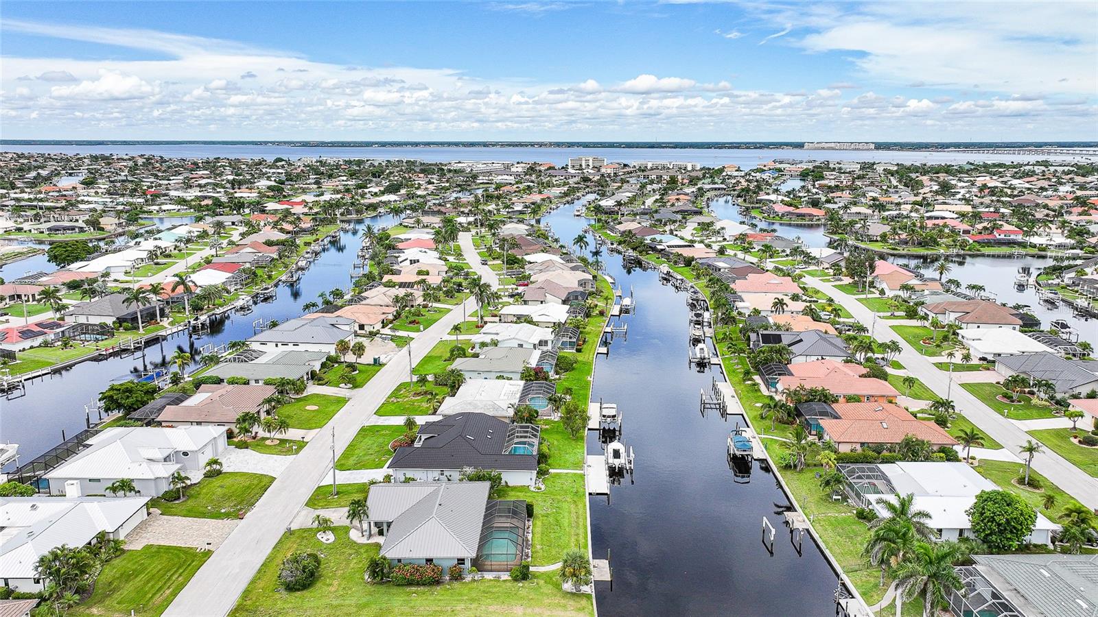 Image 33 of 49 For 820 Santa Margerita Lane