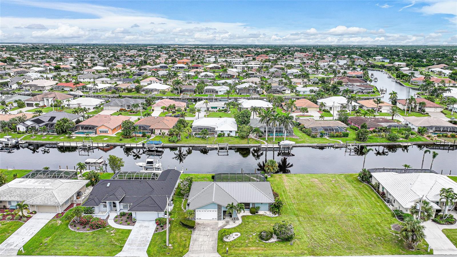 Image 41 of 49 For 820 Santa Margerita Lane