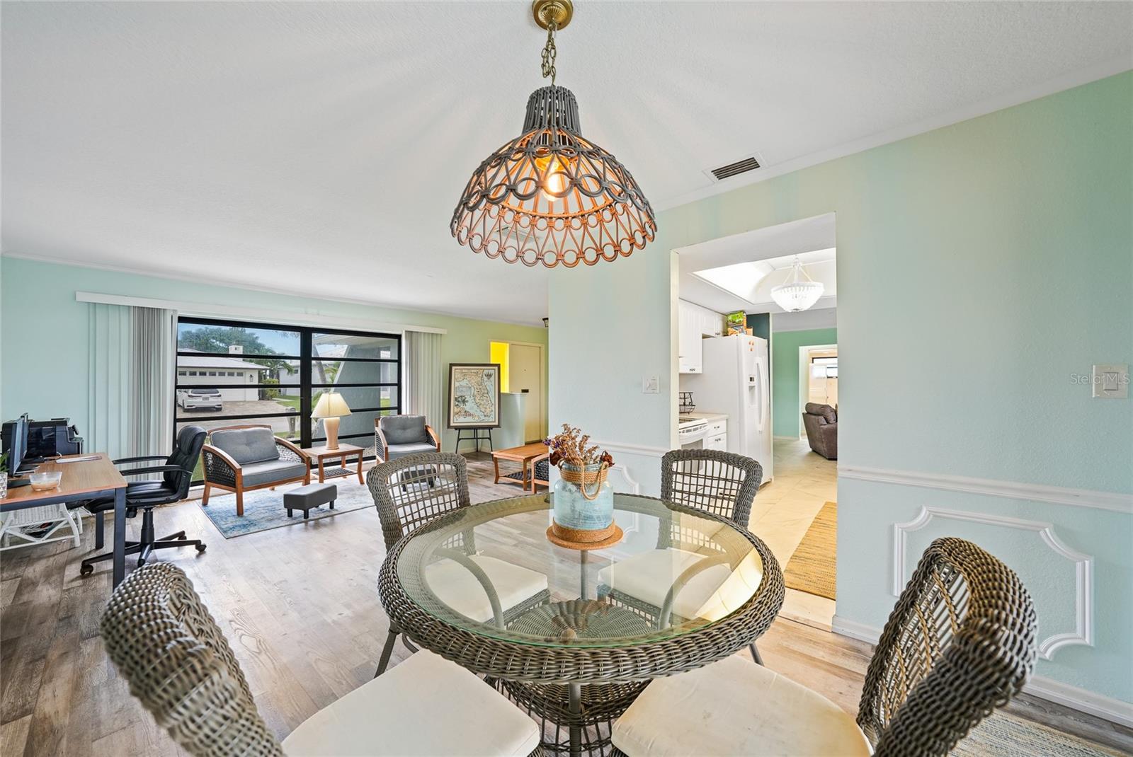 Image 8 of 49 For 820 Santa Margerita Lane